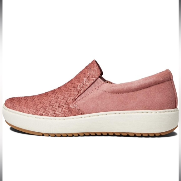 Söfft Waney Platform Slip-On Sneaker (Women) Size 8 color: Desert Rose - Picture 3 of 16